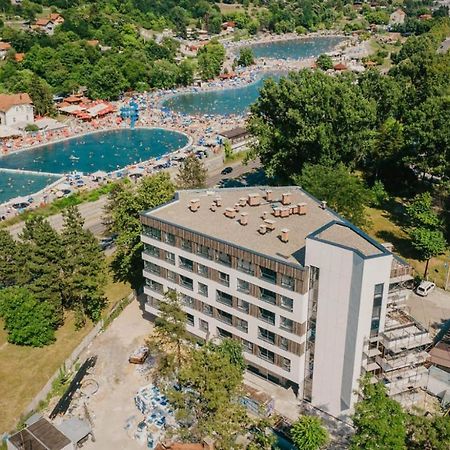 Apartman Park Lake Tuzla Bagian luar foto