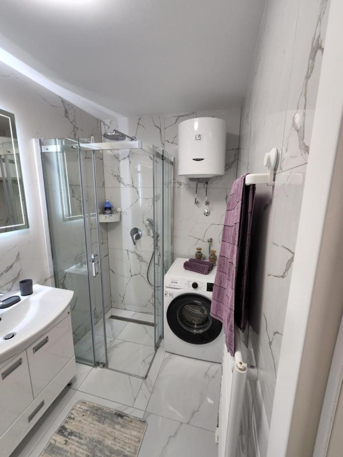 Apartman Park Lake Tuzla Bagian luar foto