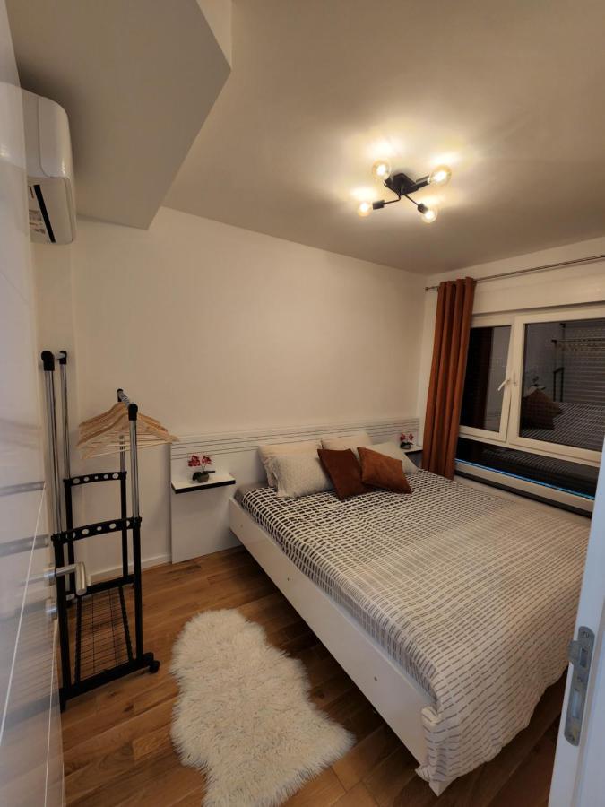 Apartman Park Lake Tuzla Bagian luar foto