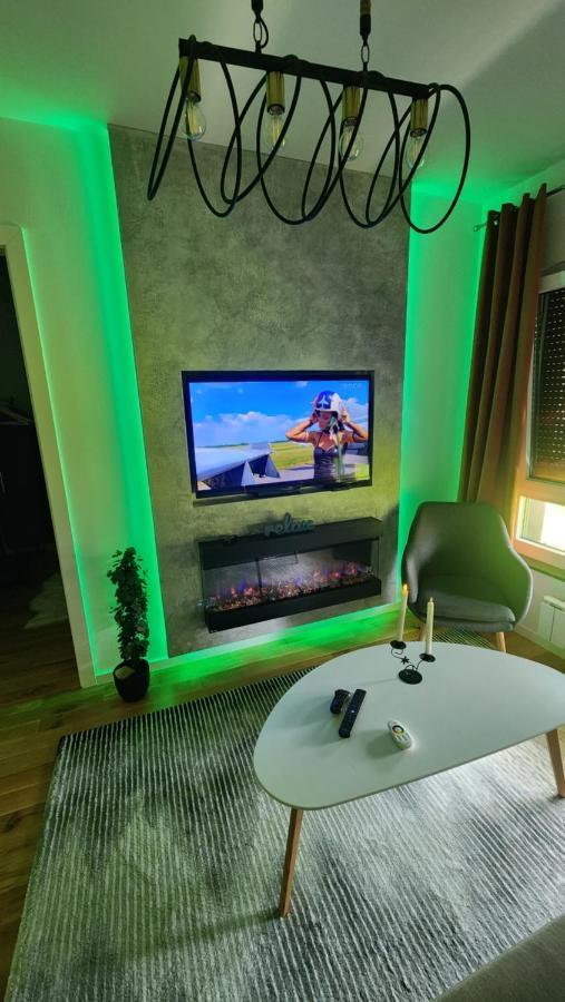 Apartman Park Lake Tuzla Bagian luar foto